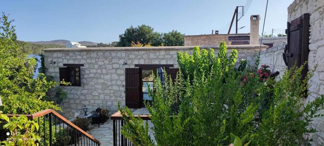 Гостьовий будинок Aliki'S House 1+ 2 Polis Екстер'єр фото