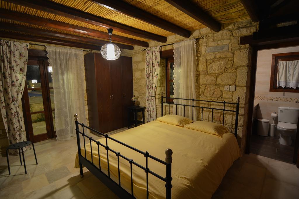 Гостьовий будинок Aliki'S House 1+ 2 Polis Номер фото
